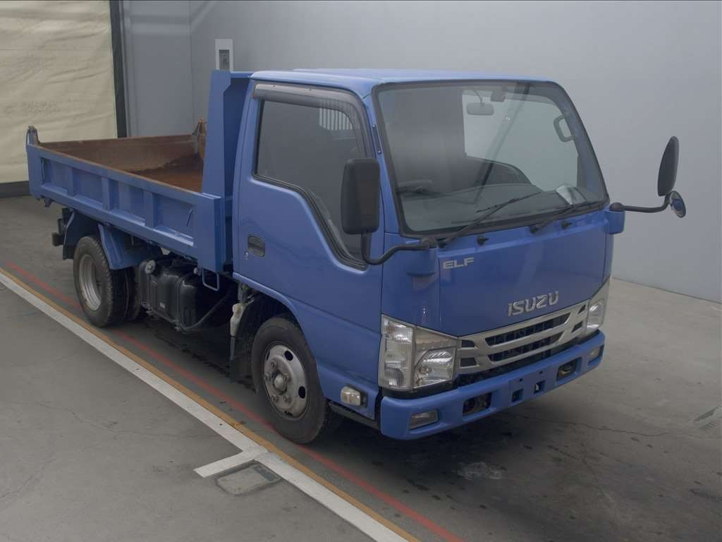 2018 Isuzu Elf Truck NKR85AN[2]