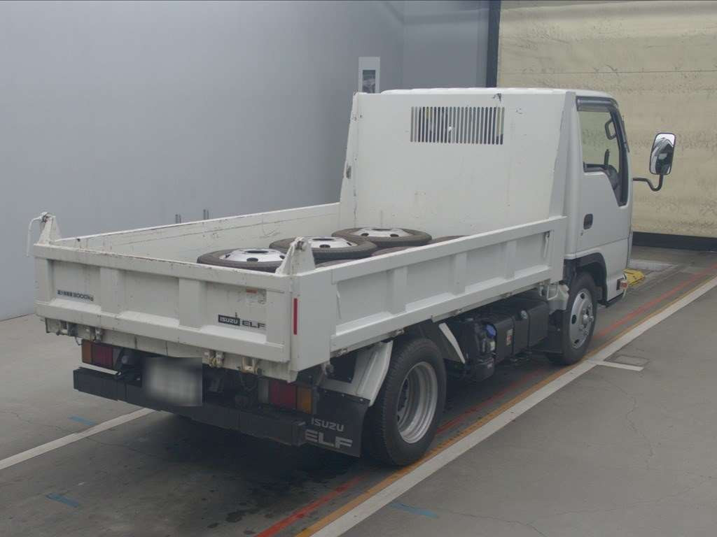 2020 Isuzu Elf Truck NKR88AD[1]