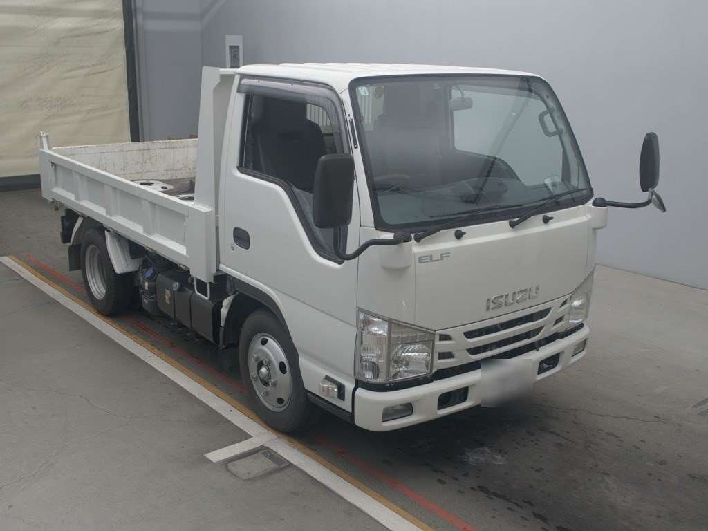 2020 Isuzu Elf Truck NKR88AD[2]