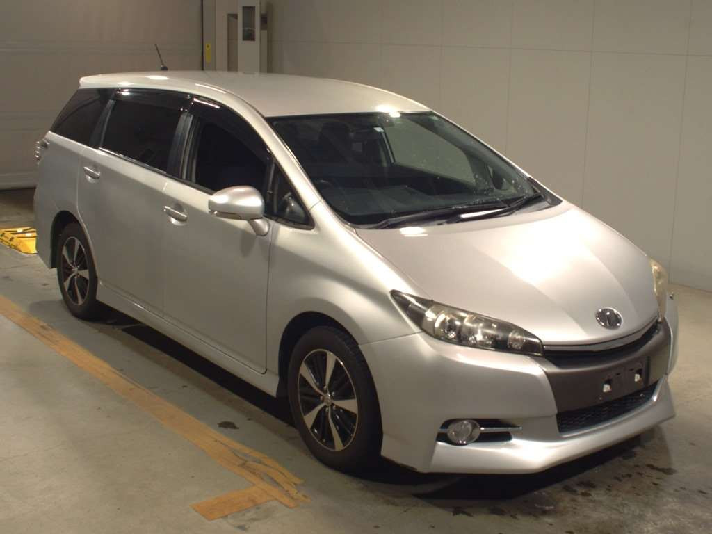 2014 Toyota Wish ZGE20W[2]