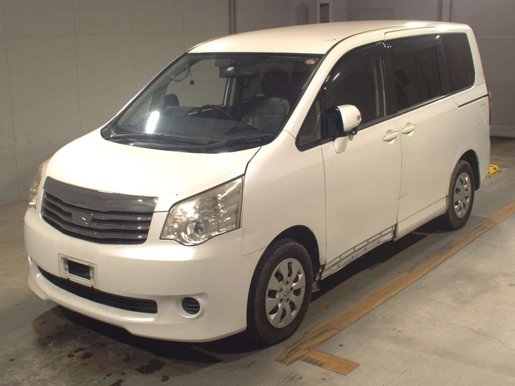 2012 Toyota Noah ZRR70G[0]