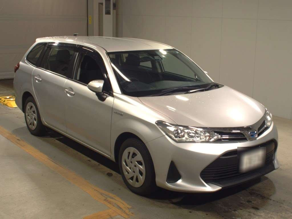 2020 Toyota Corolla Fielder NKE165G[2]