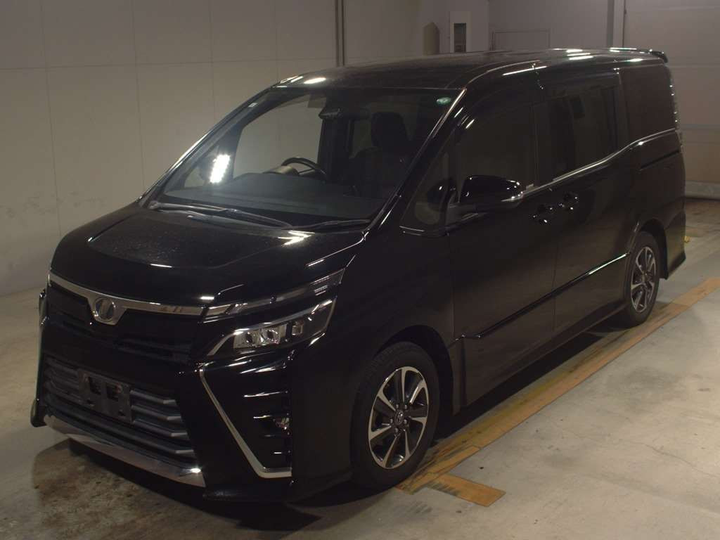 2017 Toyota Voxy ZRR80W[0]