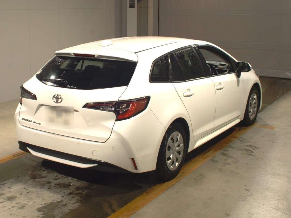 2019 Toyota Corolla Touring Wagon ZRE212W[1]