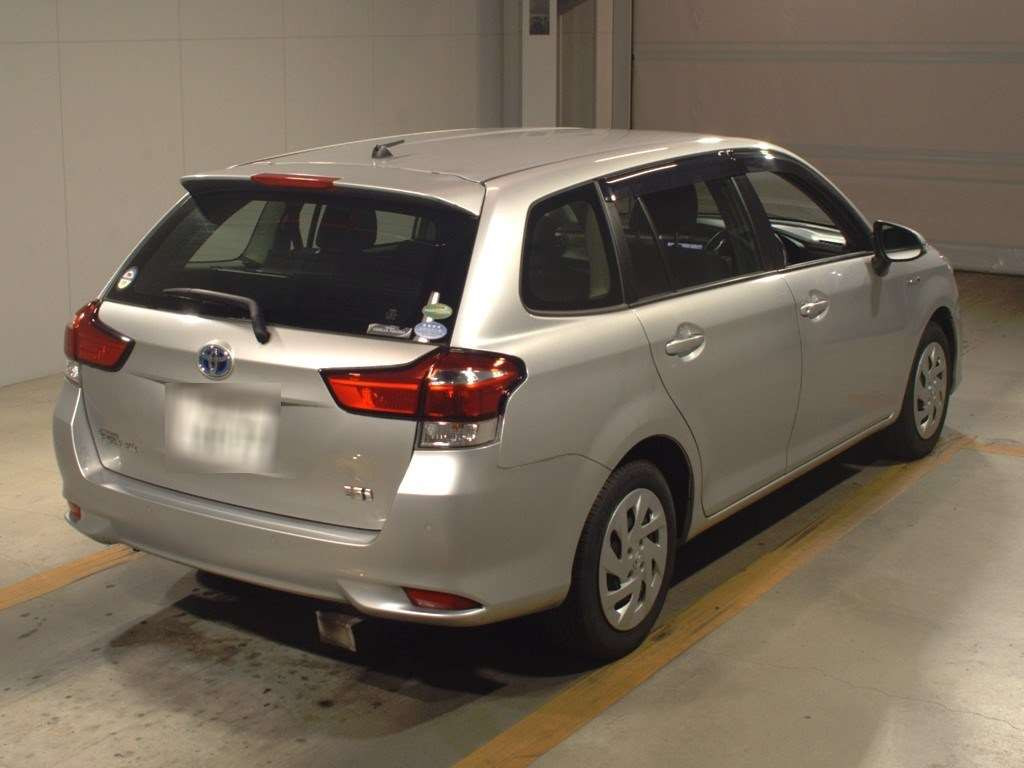 2019 Toyota Corolla Fielder NKE165G[1]