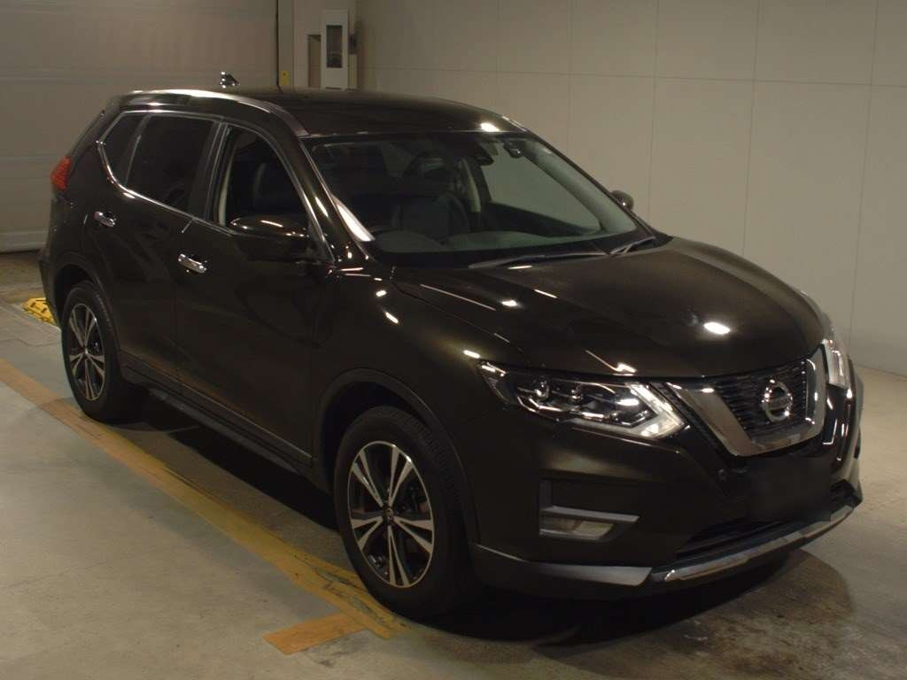 2019 Nissan X-Trail T32[2]