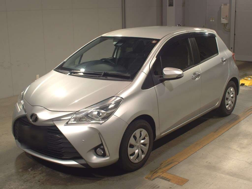 2019 Toyota Vitz NSP130[0]