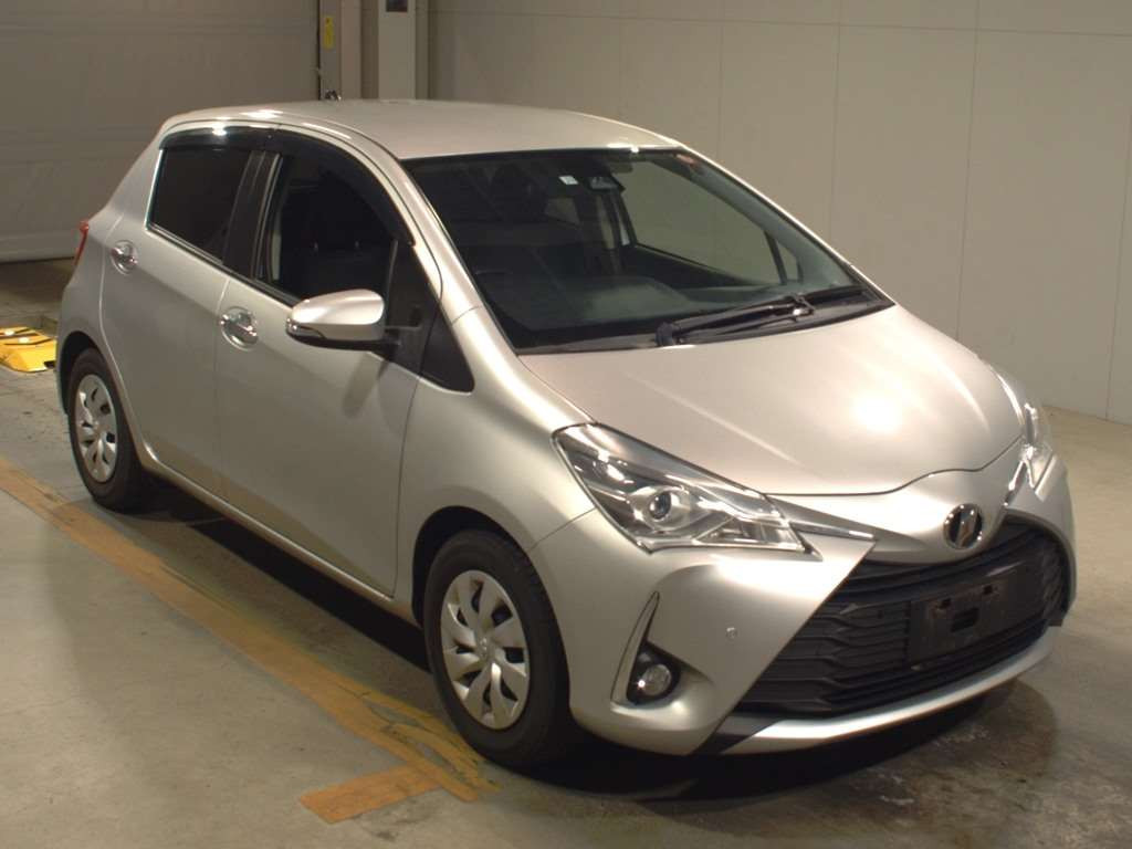 2019 Toyota Vitz NSP130[2]