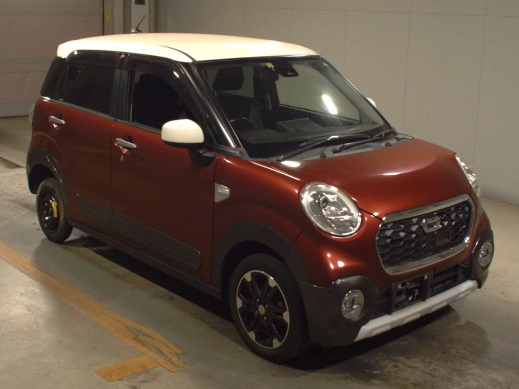 2015 Daihatsu Cast LA250S[2]