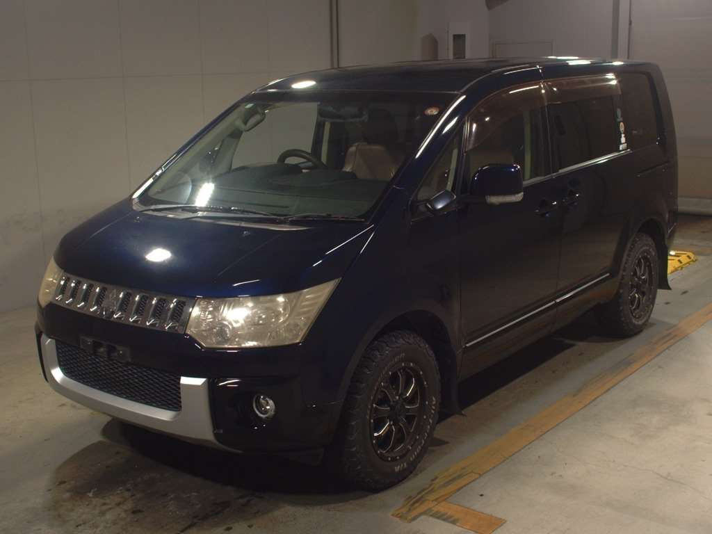 2010 Mitsubishi Delica D5 CV4W[0]