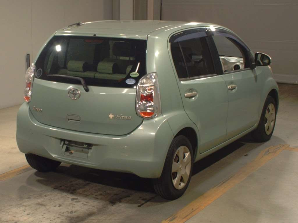 2013 Toyota Passo KGC30[1]