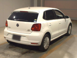 2016 Volkswagen Polo