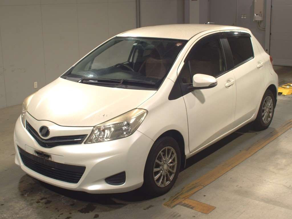 2012 Toyota Vitz NSP130[0]