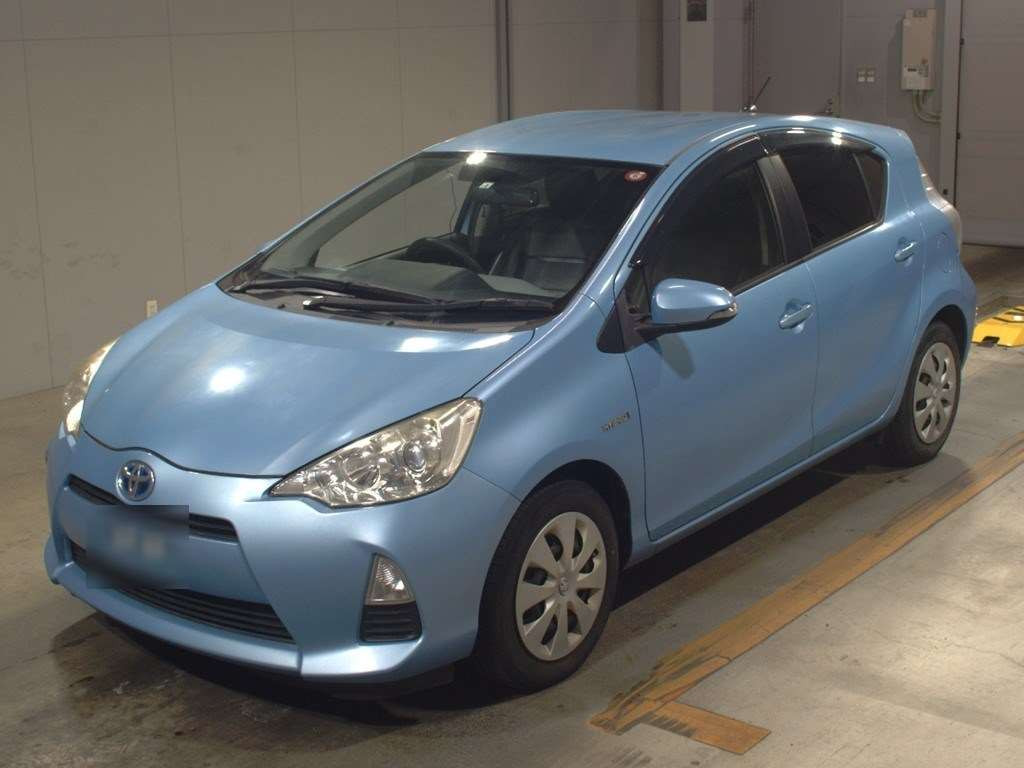 2014 Toyota Aqua NHP10[0]