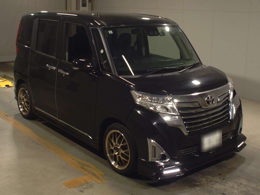 2019 Toyota Roomy M900A[2]