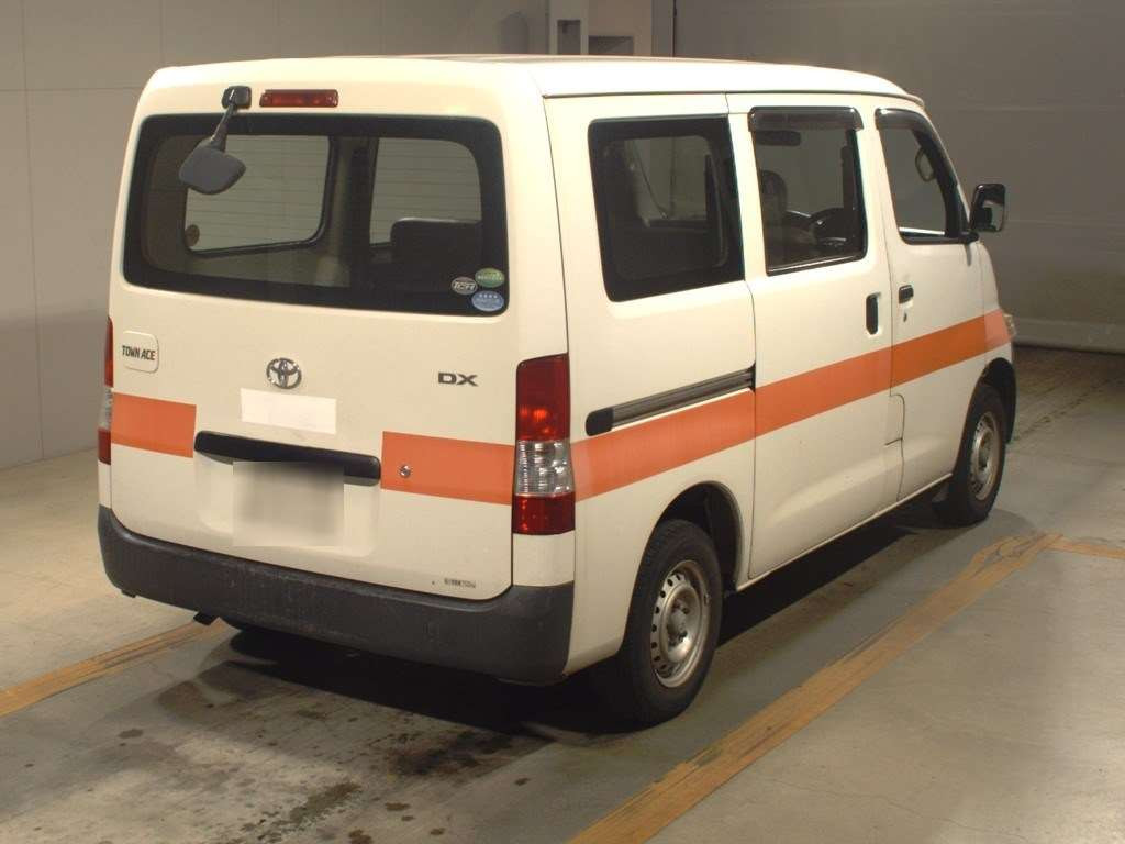 2014 Toyota Townace Van S402M[1]