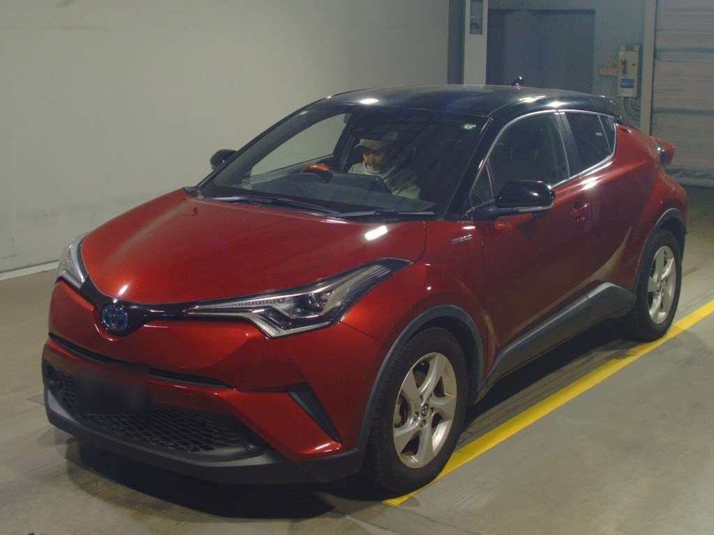 2019 Toyota C-HR ZYX10[0]