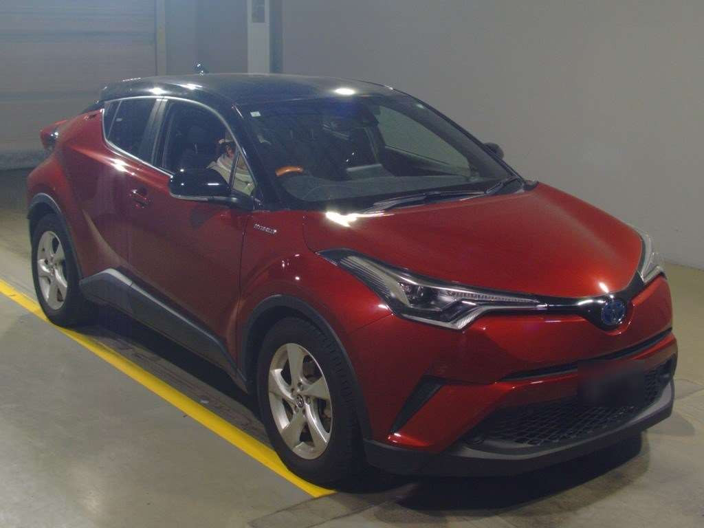 2019 Toyota C-HR ZYX10[2]