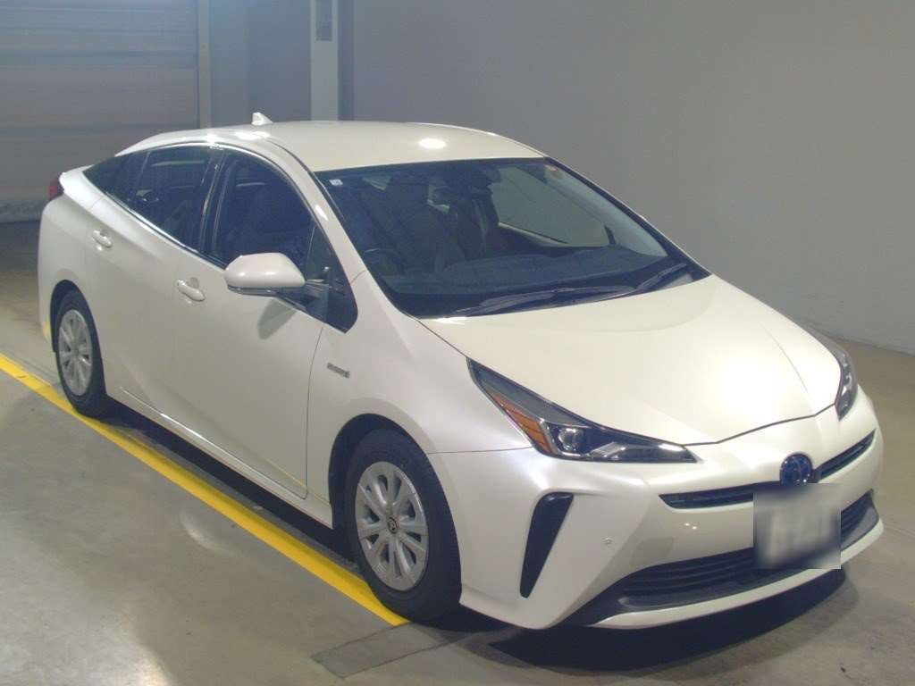 2019 Toyota Prius ZVW51[2]