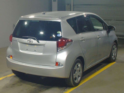 2016 Toyota Ractis