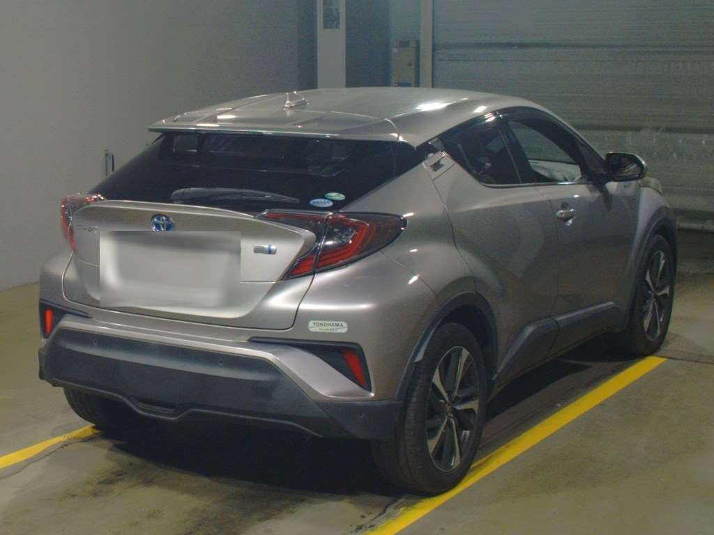 2017 Toyota C-HR ZYX10[1]