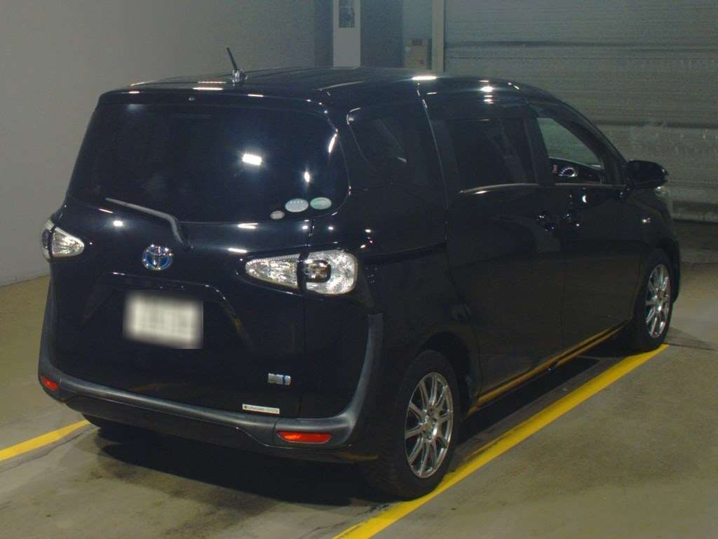 2017 Toyota Sienta NHP170G[1]