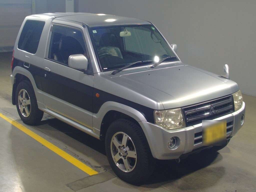 2009 Mitsubishi Pajero Mini H53A[2]