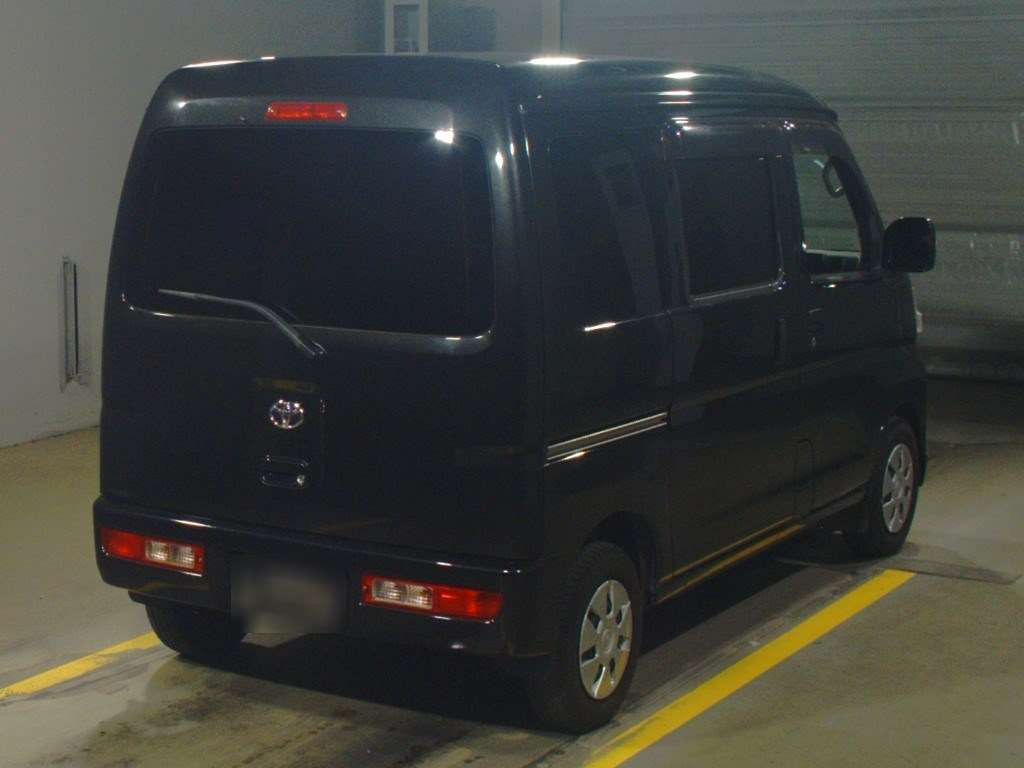 2016 Daihatsu Hijet Cargo S321V[1]