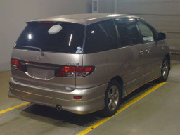 2005 Toyota Estima