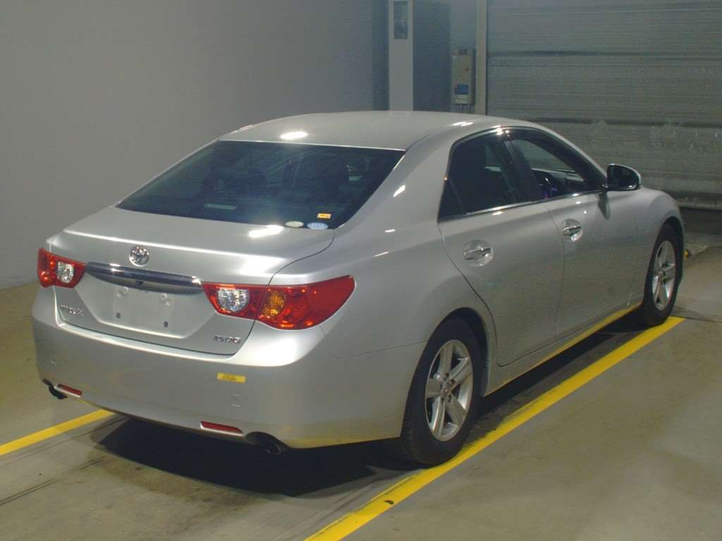 2012 Toyota Mark X GRX130[1]