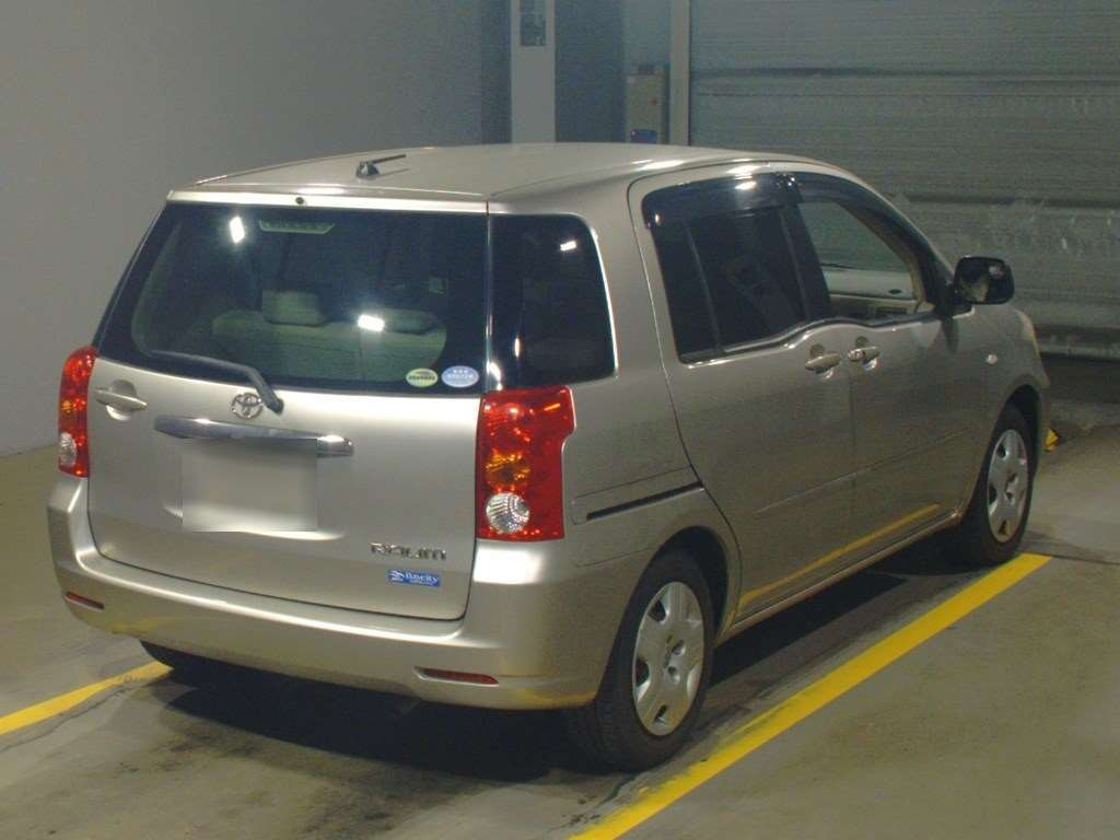 2006 Toyota Raum NCZ20[1]