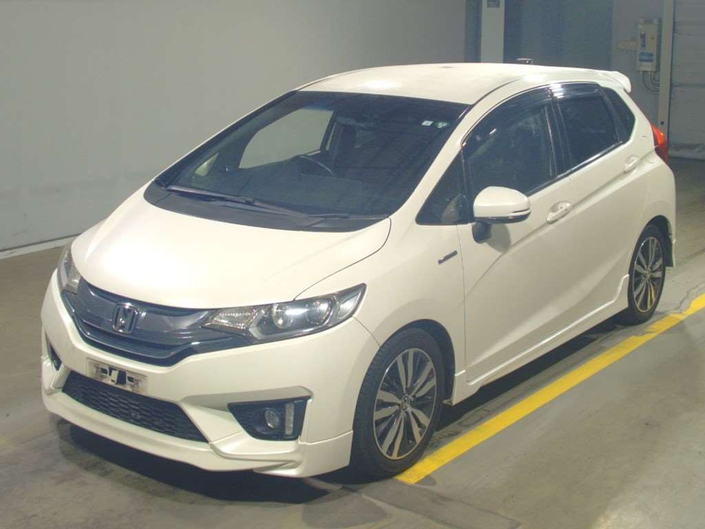 2014 Honda Fit Hybrid GP5[0]