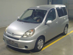 2002 Toyota Fun Cargo