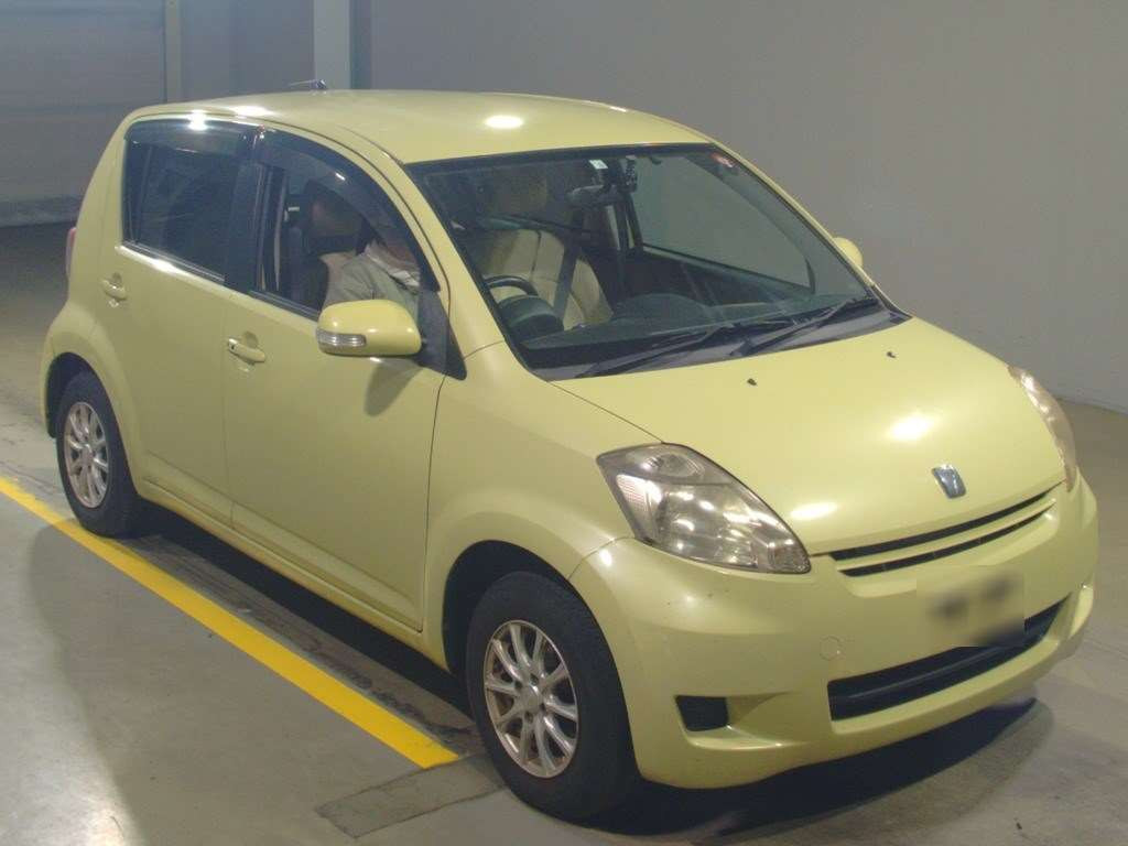 2008 Toyota Passo QNC10[2]