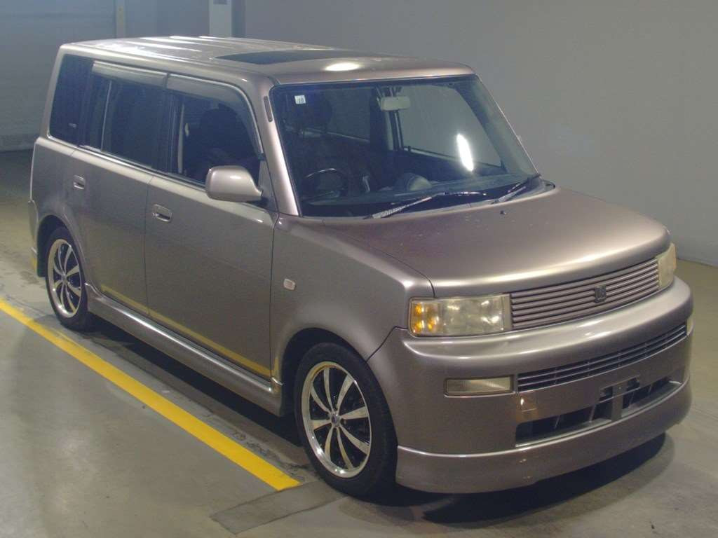 2000 Toyota bB NCP31[2]