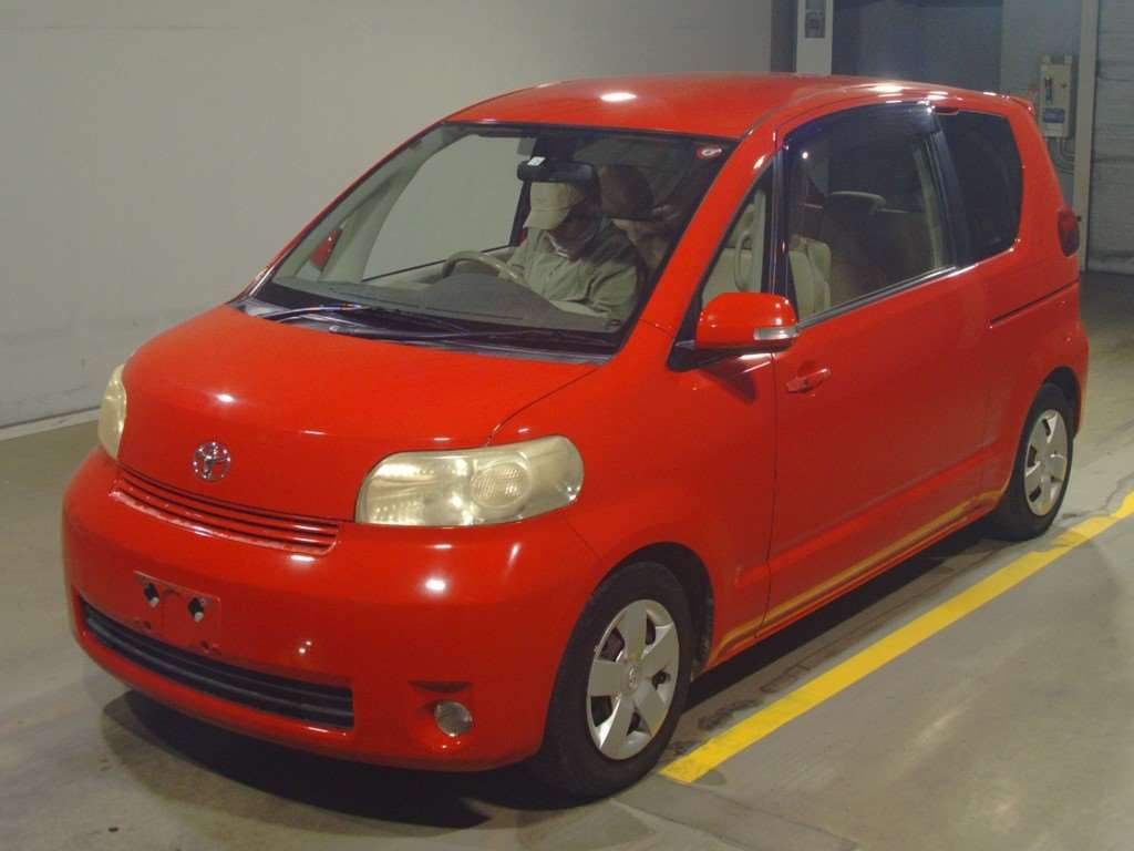 2010 Toyota Porte NNP11[0]