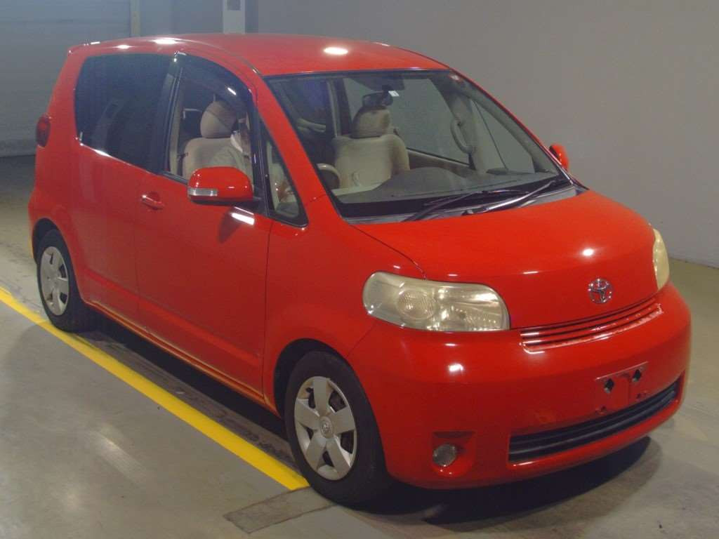 2010 Toyota Porte NNP11[2]