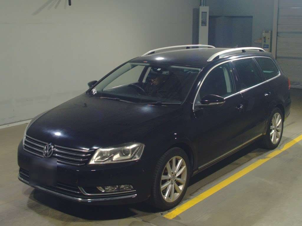 2013 Volkswagen Passat Variant 3CCAX[0]