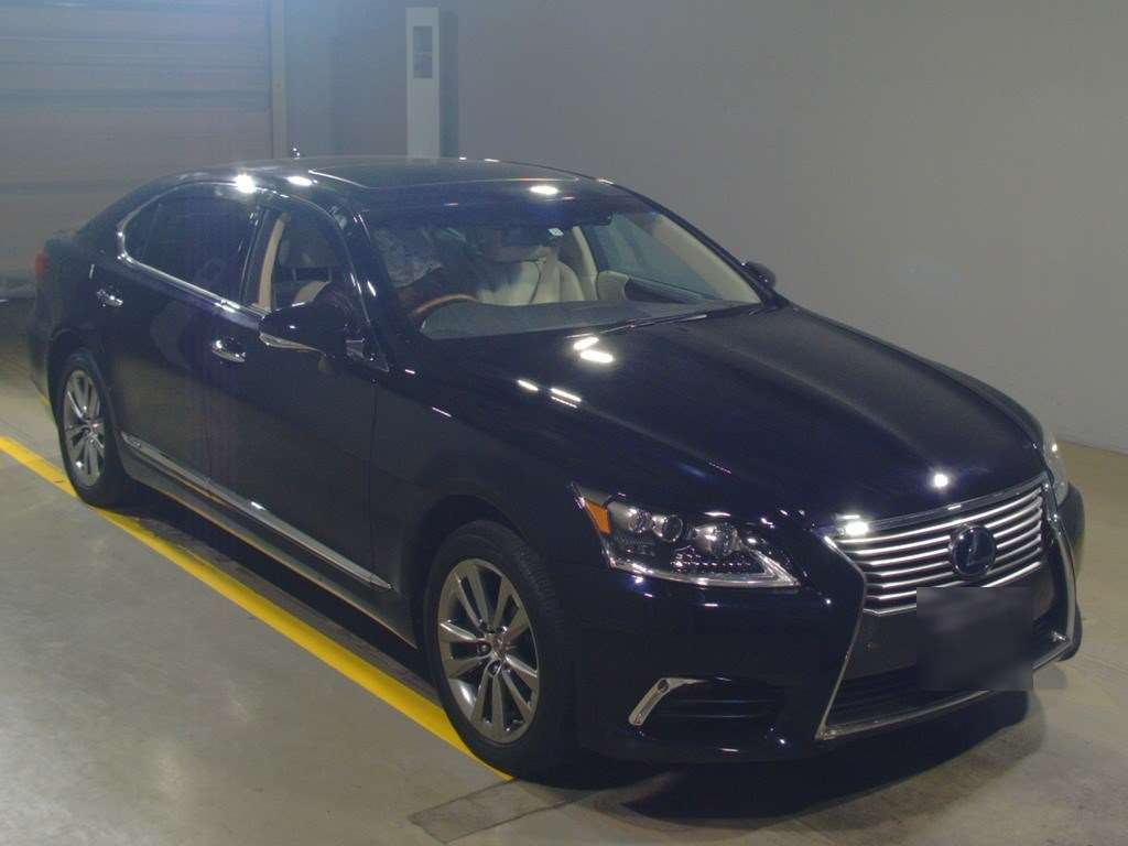 2014 Lexus LS UVF46[2]