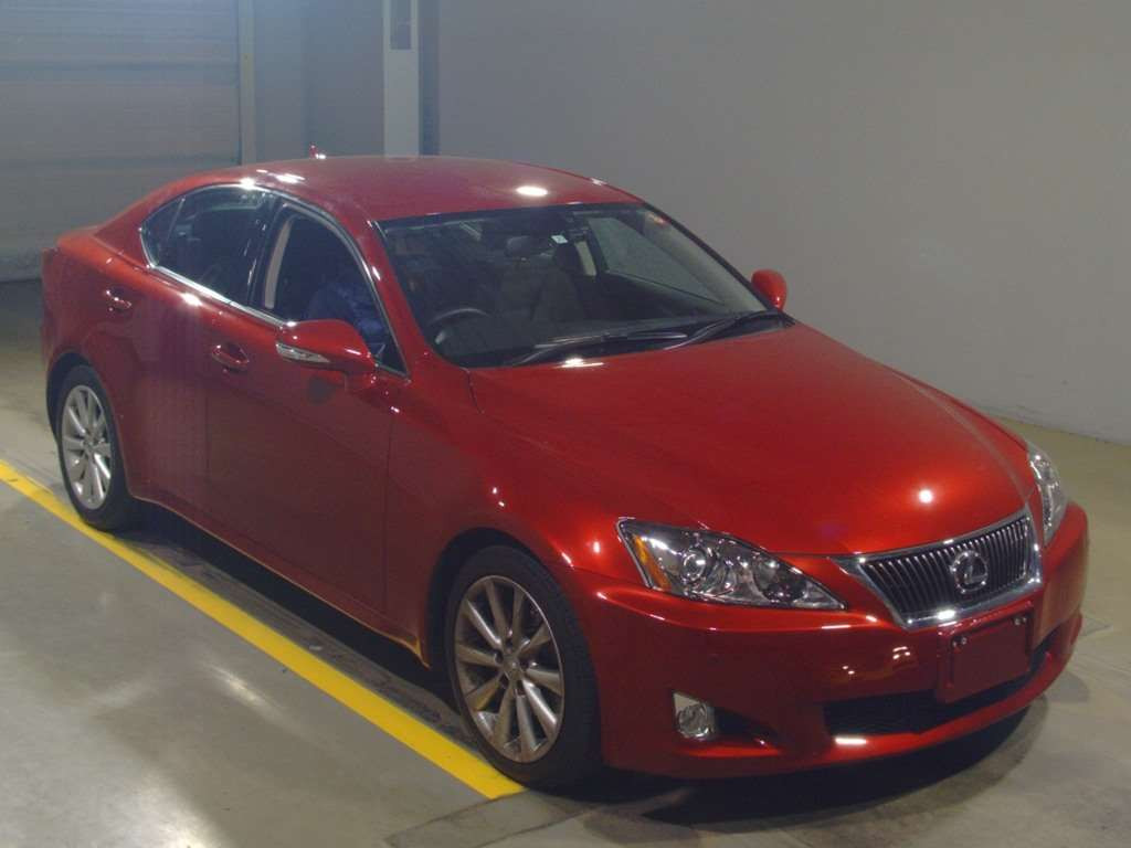 2009 Lexus IS GSE20[2]