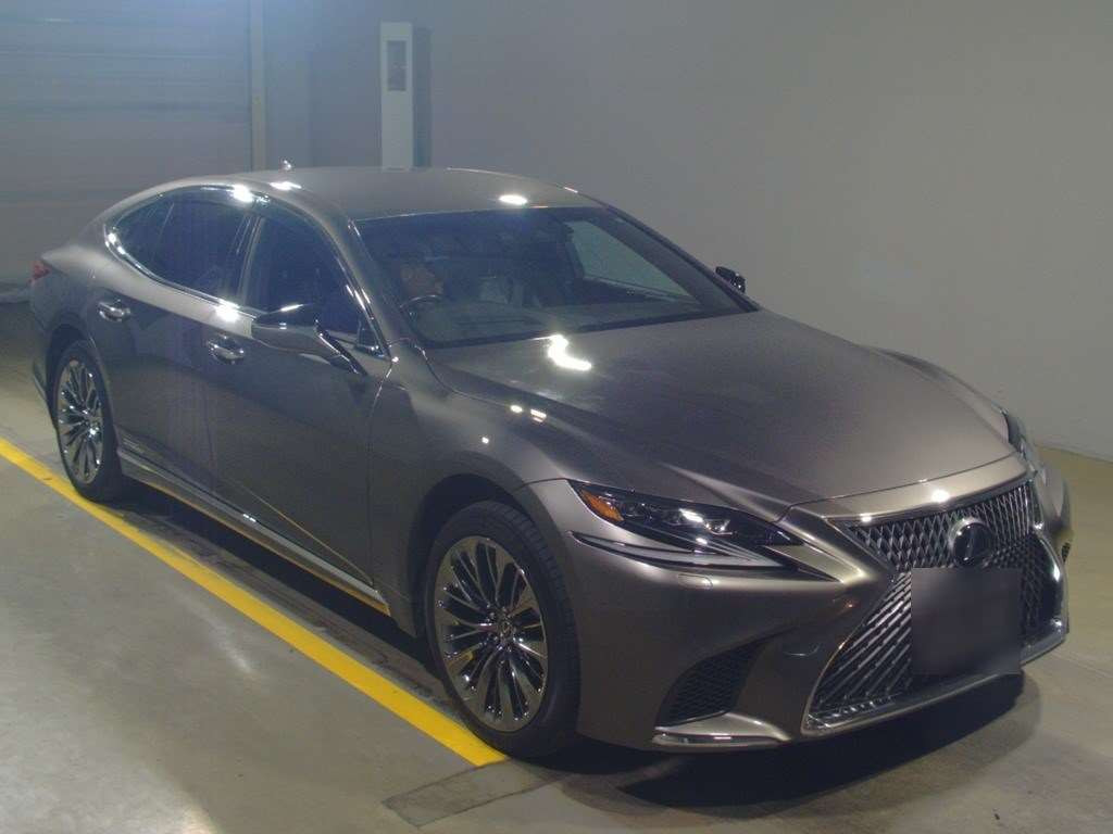 2018 Lexus LS GVF55[2]