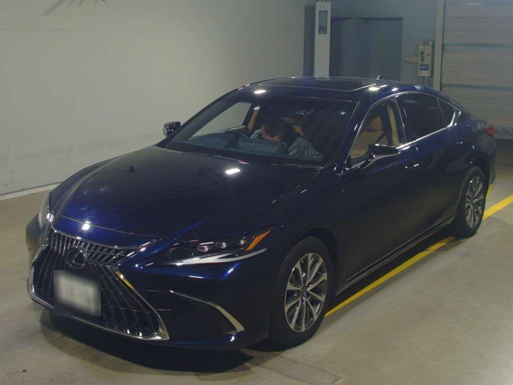 2023 Lexus ES AXZH11[0]