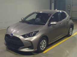 2021 Toyota YARIS