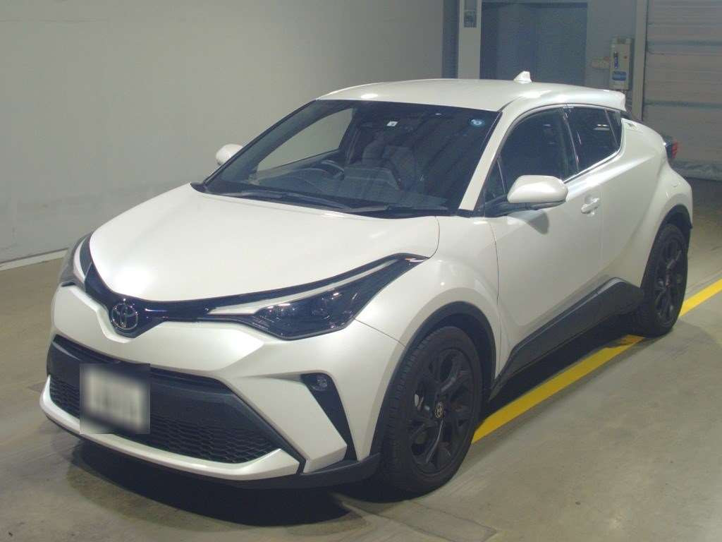 2022 Toyota C-HR NGX10[0]