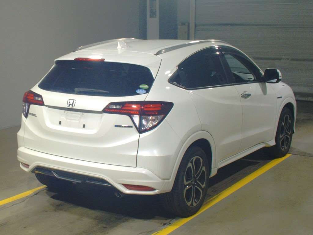 2015 Honda VEZEL RU3[1]