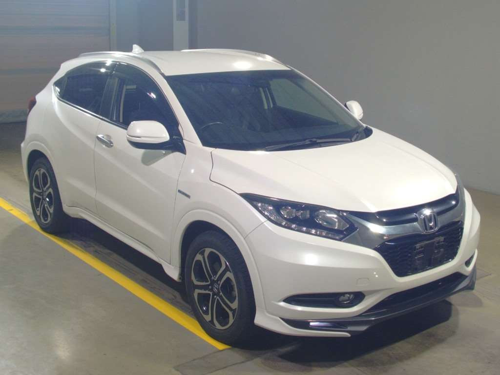 2015 Honda VEZEL RU3[2]