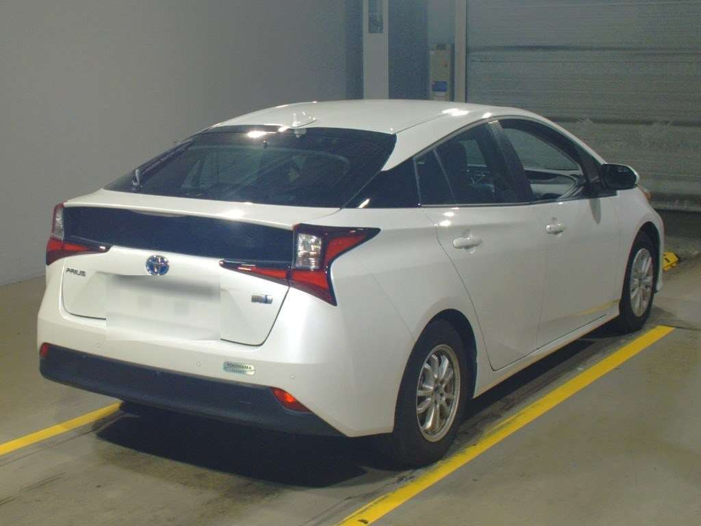 2022 Toyota Prius ZVW51[1]