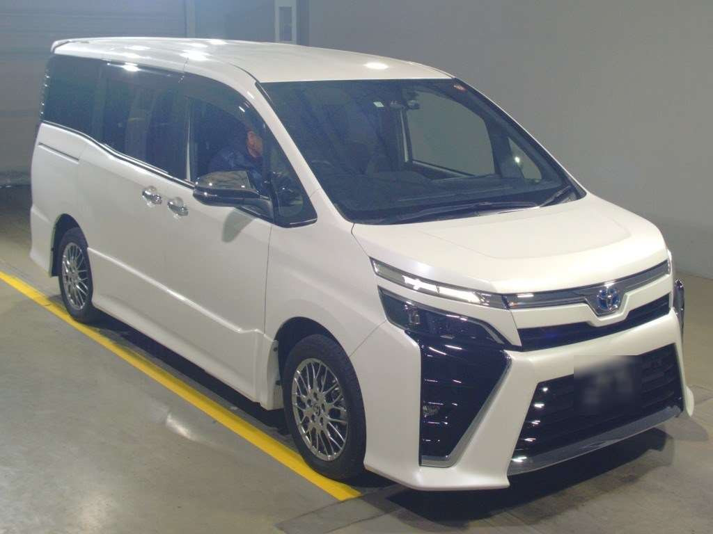 2021 Toyota Voxy ZWR80W[2]