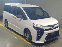 2021 Toyota Voxy