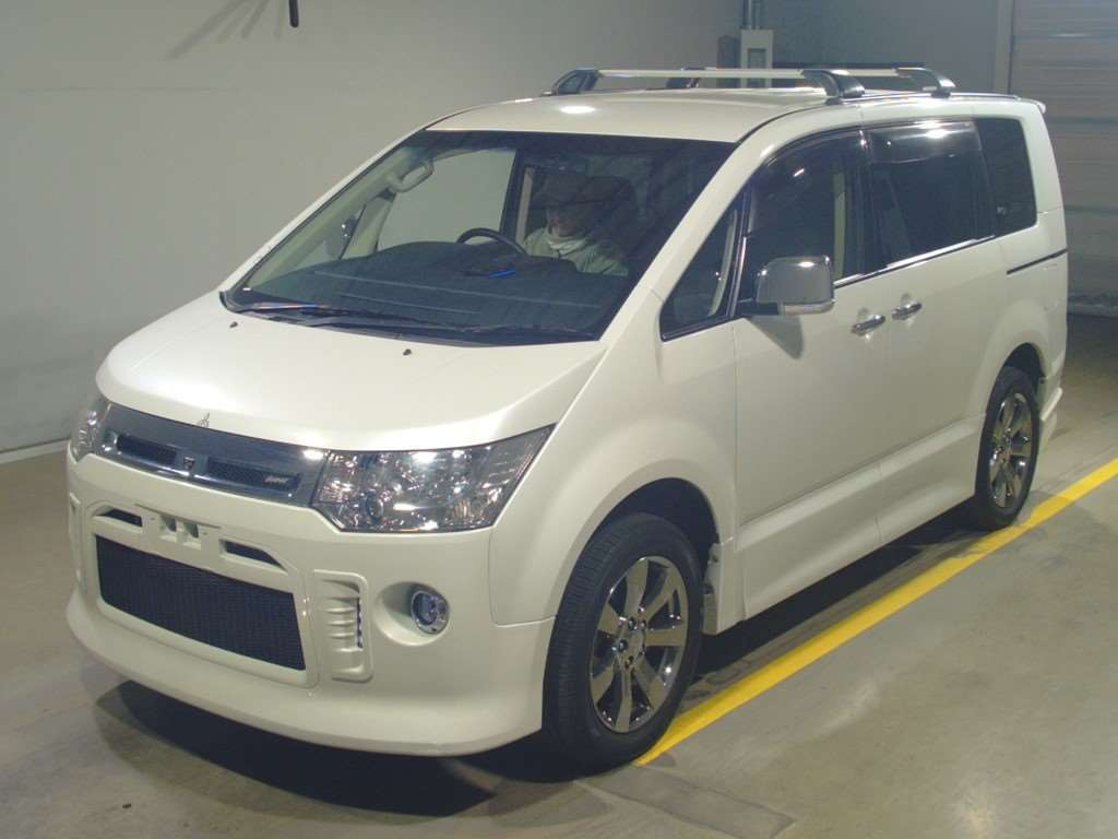 2013 Mitsubishi Delica D5 CV5W[0]